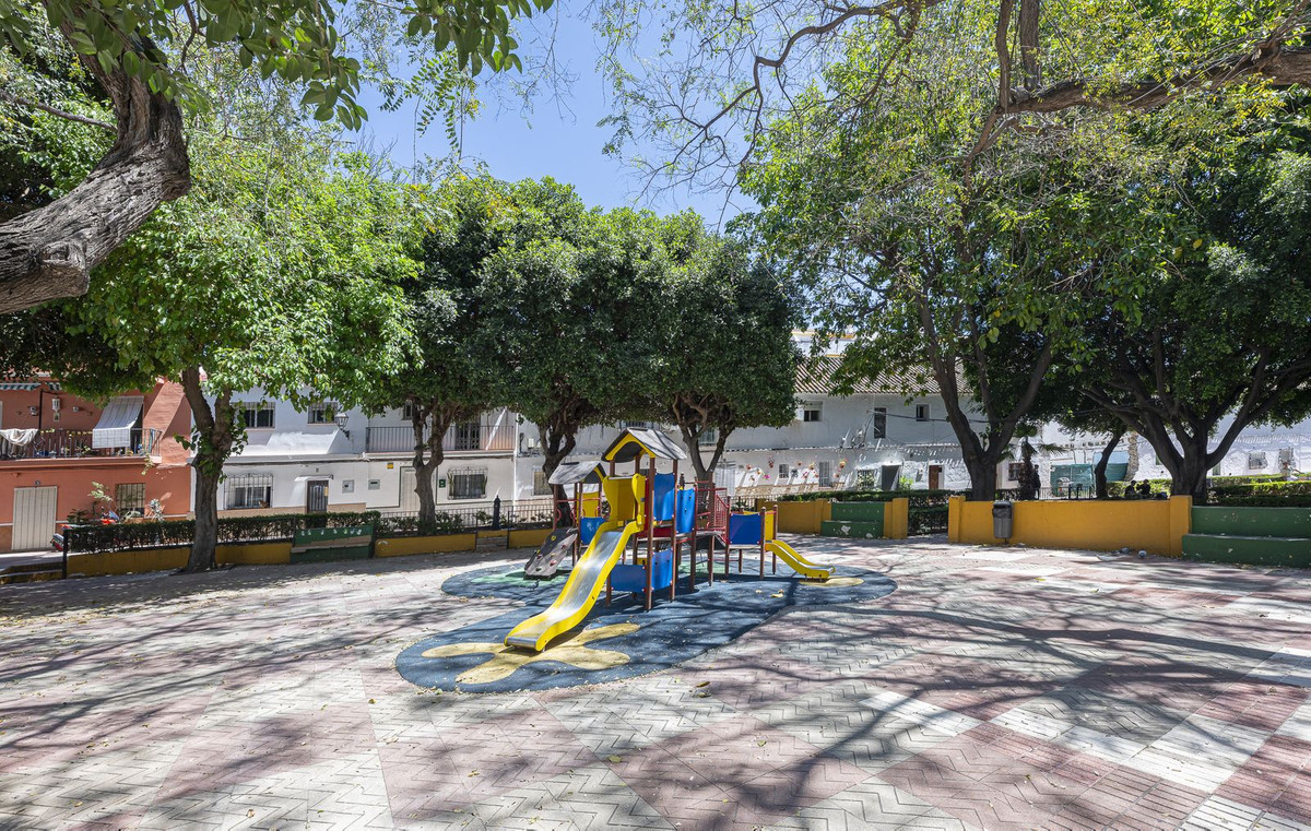 Image 35: penthouse For sale, San Pedro de Alcántara, €549,000 [HFM-CL10123]