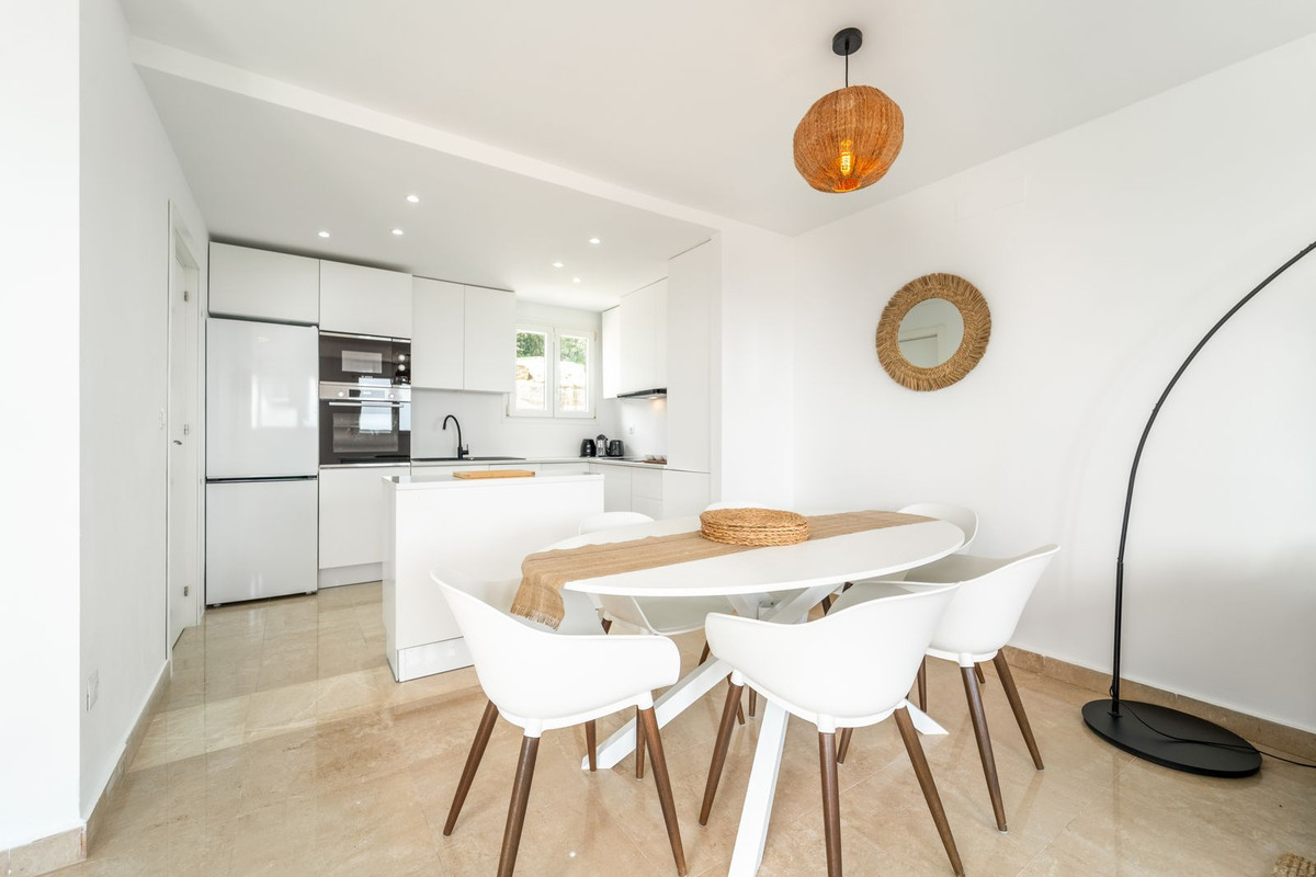 Image 25: penthouse duplex For sale, Manilva, €450,000 [HFM-CL10119]