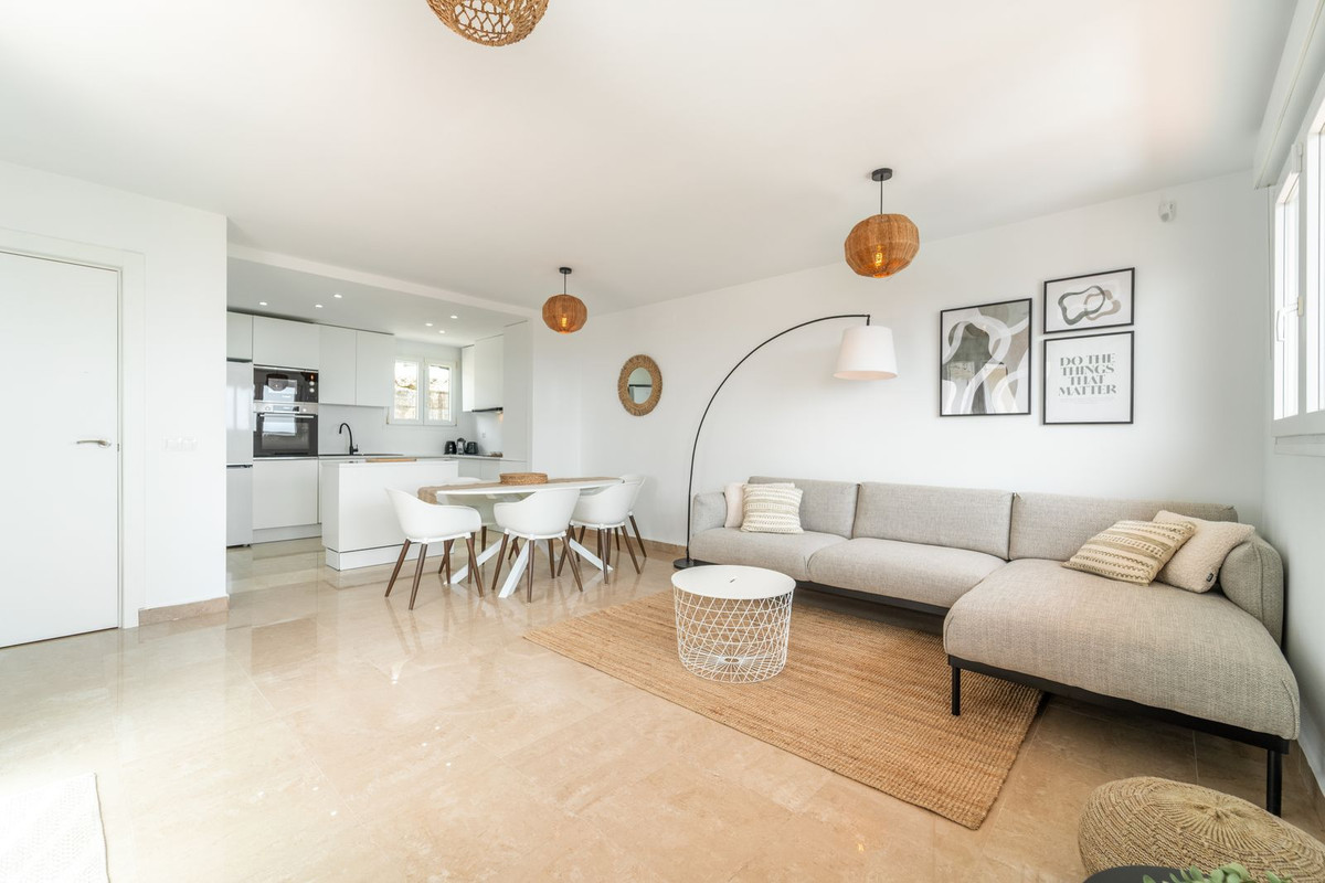 Image 25: penthouse duplex For sale, Manilva, €450,000 [HFM-CL10119]