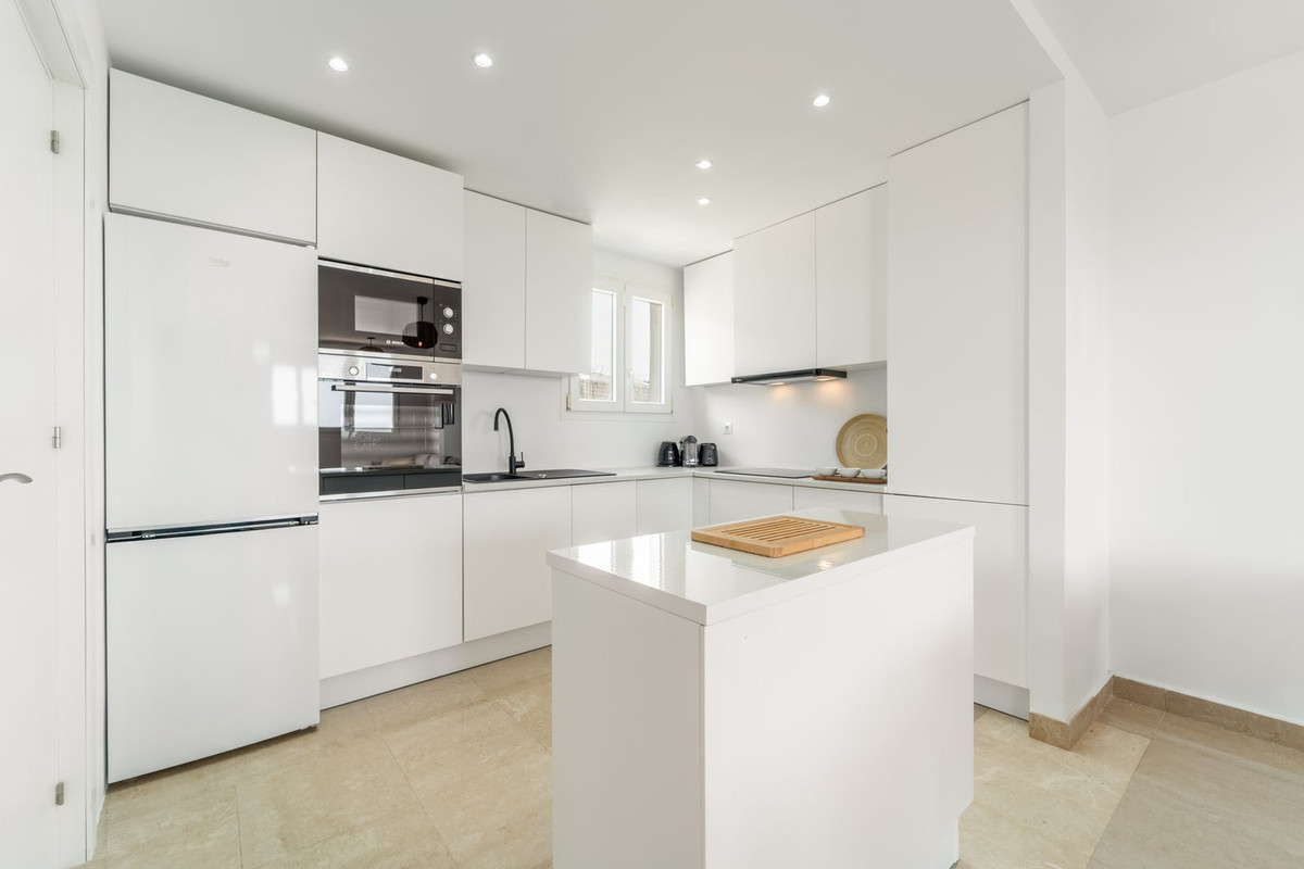 Image 25: penthouse duplex For sale, Manilva, €450,000 [HFM-CL10119]