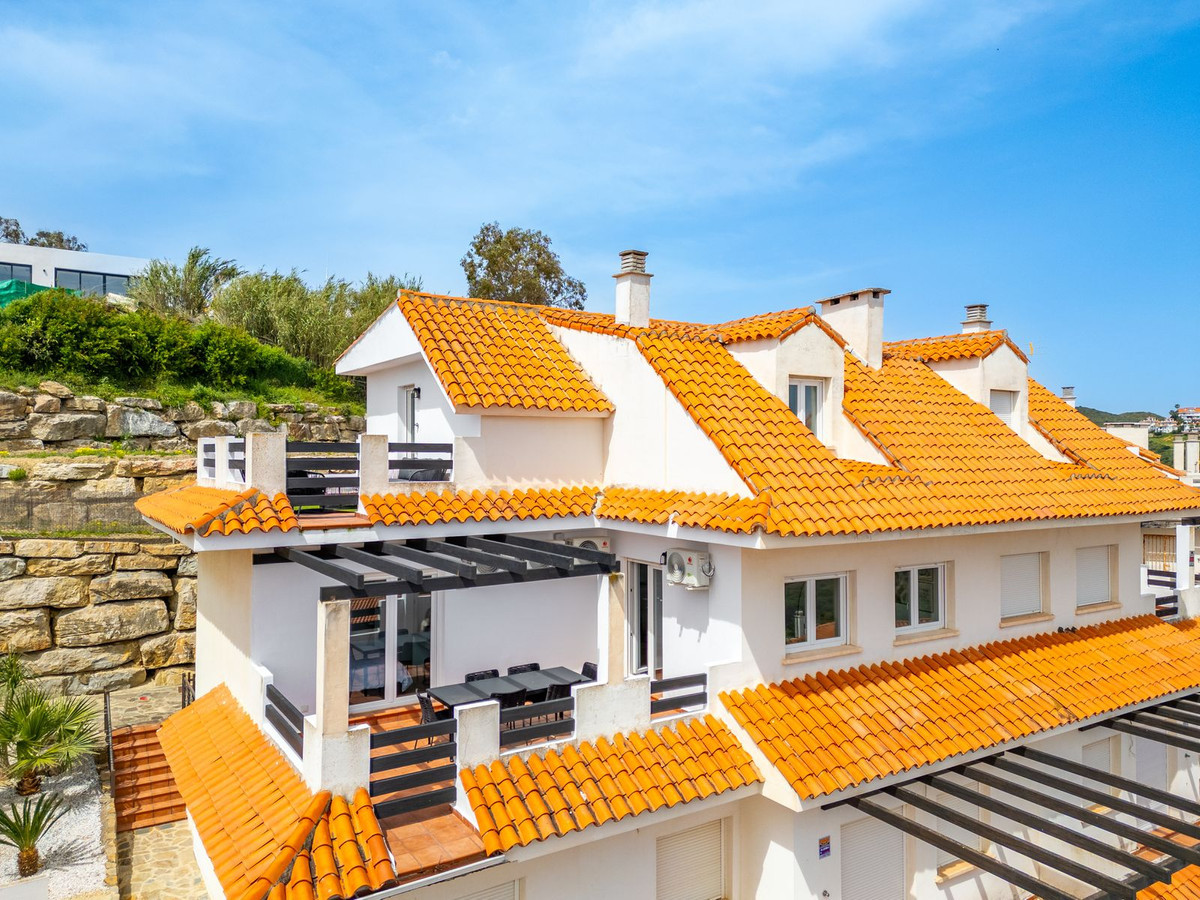 Image 25: penthouse duplex For sale, Manilva, €450,000 [HFM-CL10119]