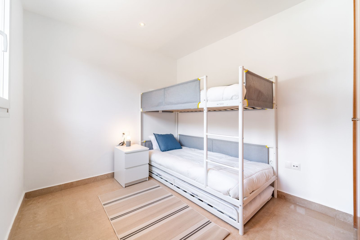 Image 25: penthouse duplex For sale, Manilva, €450,000 [HFM-CL10119]