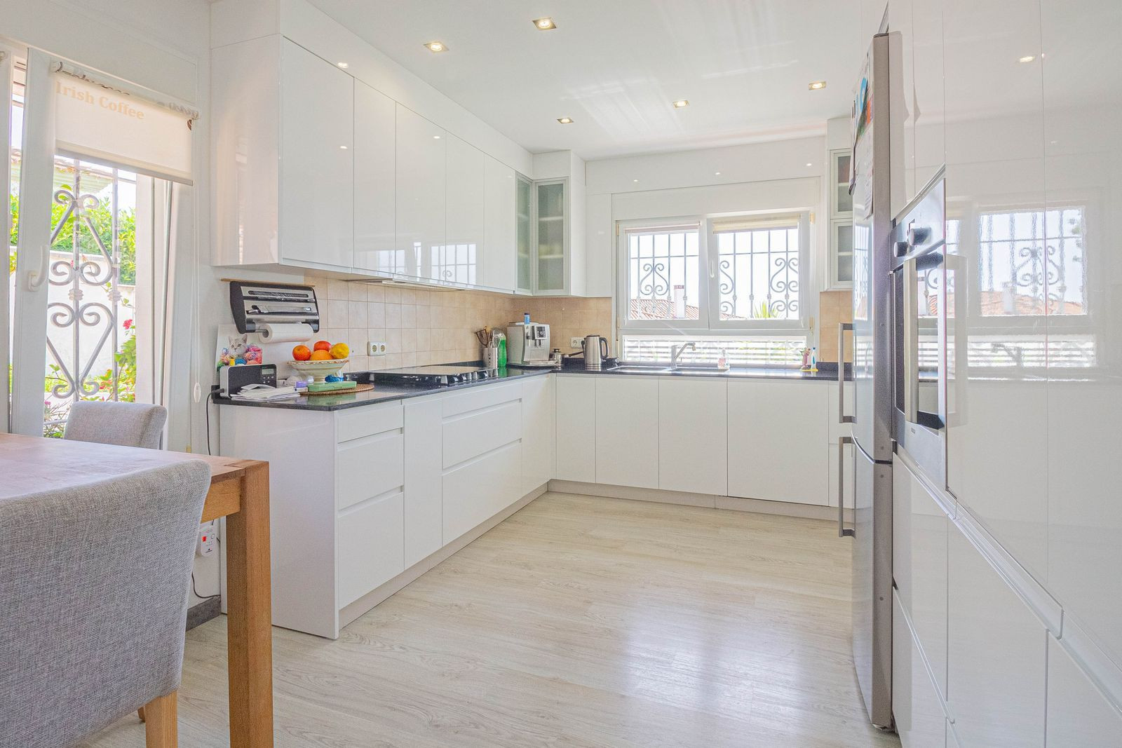 Image 28: villa - chalet For sale, pueblo nuevo de guadiaro, €699,000 [HFM-CL10117]