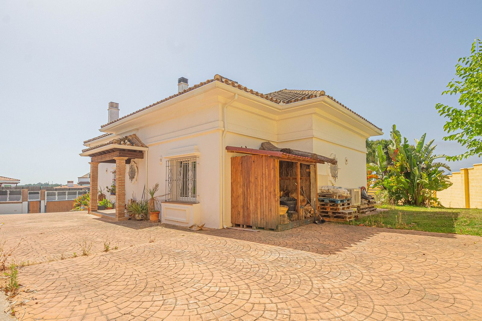 Image 28: villa - chalet For sale, pueblo nuevo de guadiaro, €699,000 [HFM-CL10117]