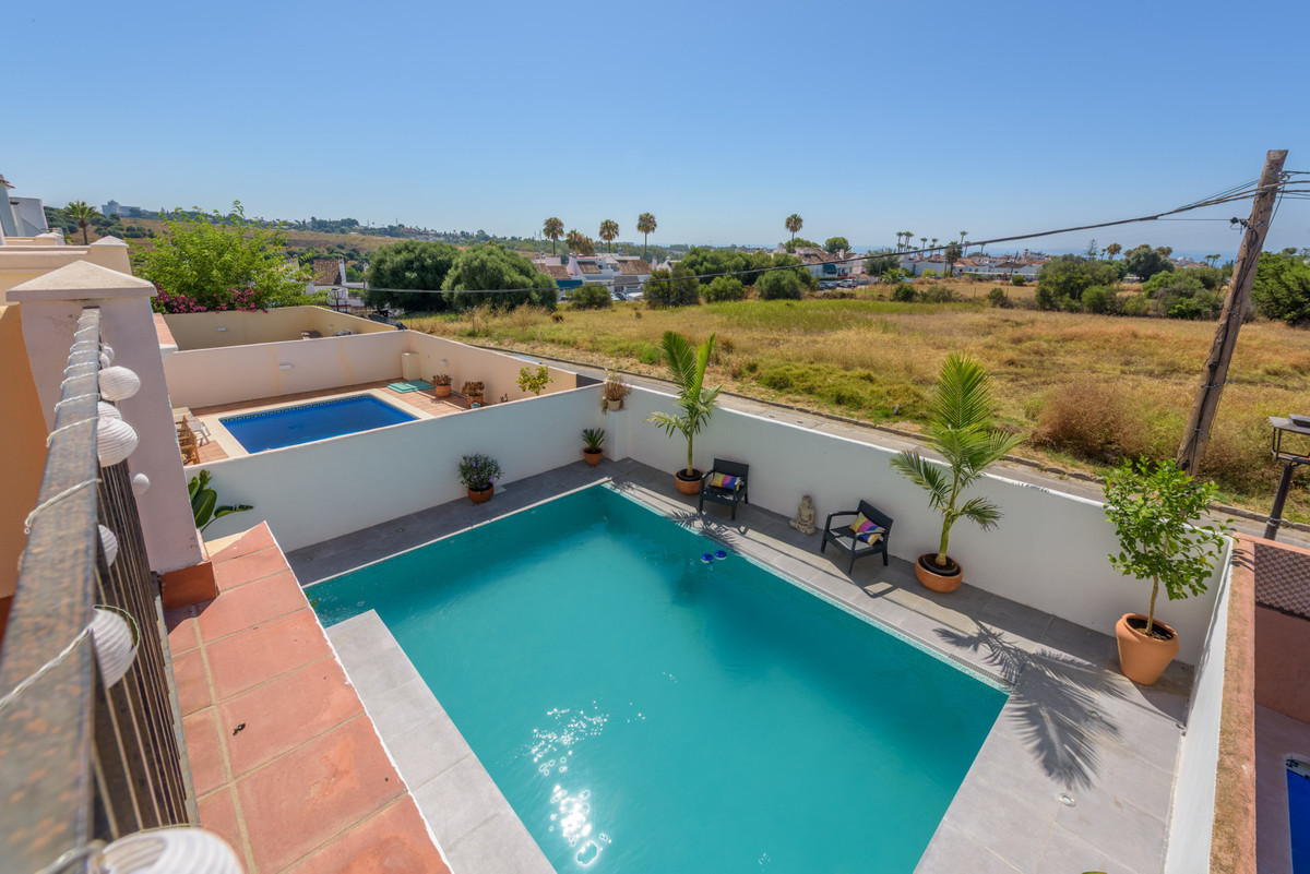 Image 43: detached villa For sale, Estepona, €795,000 [HFM-CL10145]