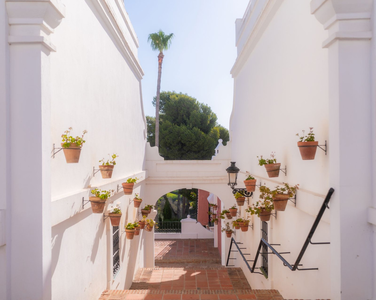 Image 20: townhouse For sale, Nueva Andalucía, €765,000 [HFM-CL10144]