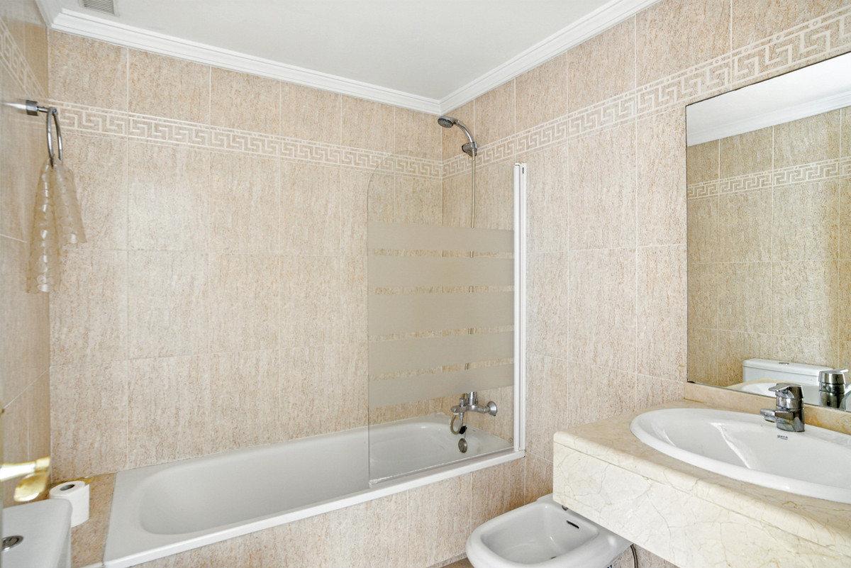 Image 25: Ático For sale, The Golden Mile, €790,000 [HFM-CL10143]