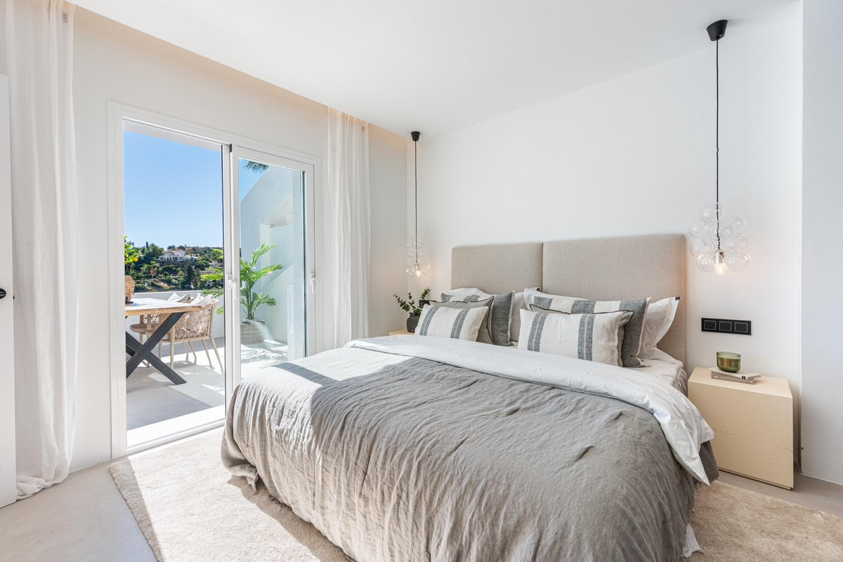 Image 20: apartment For sale, Benahavís, €649,000 [HFM-CL10142]