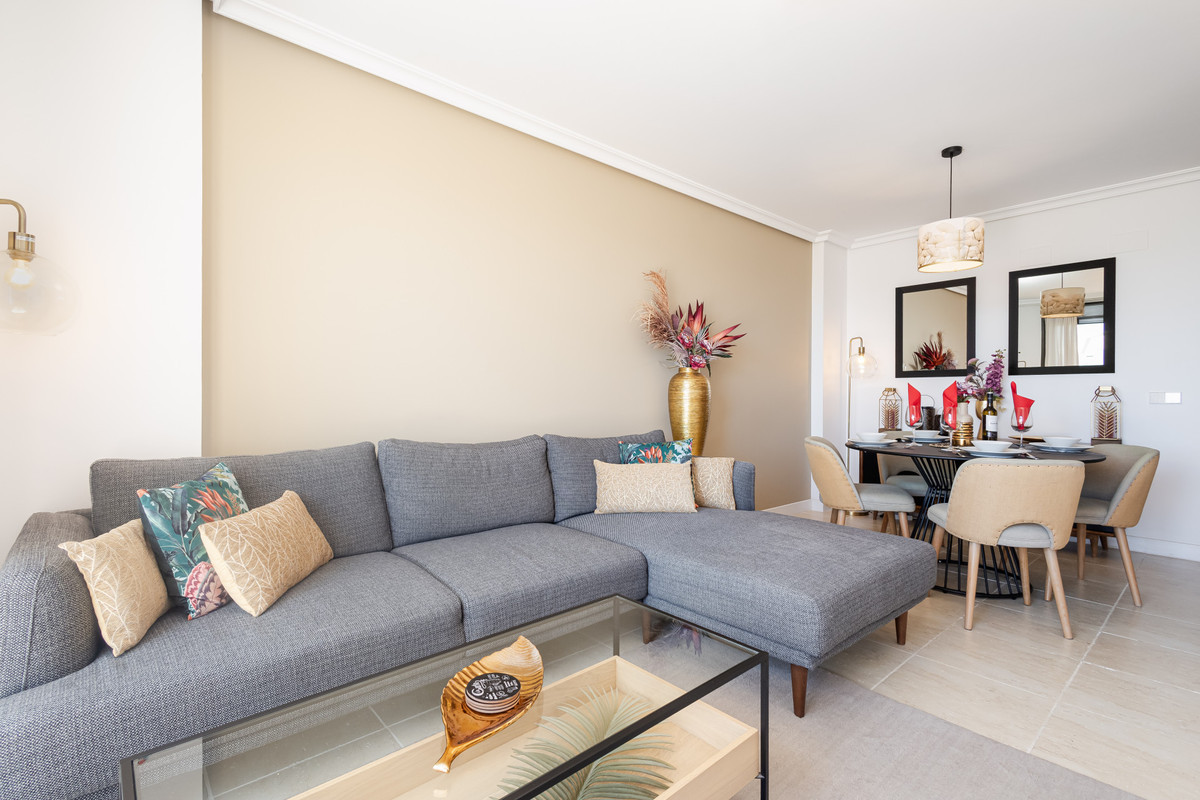 Image 16: apartment For sale, Estepona, €380,000 [HFM-CL10151]