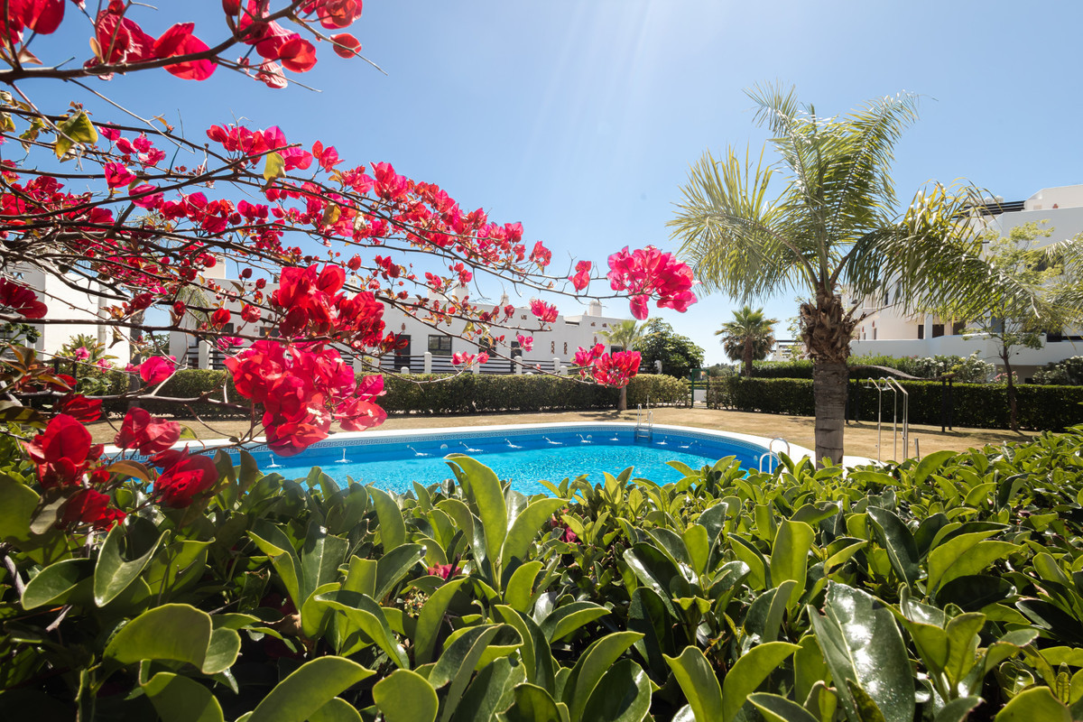 Image 16: apartment For sale, Estepona, €380,000 [HFM-CL10151]