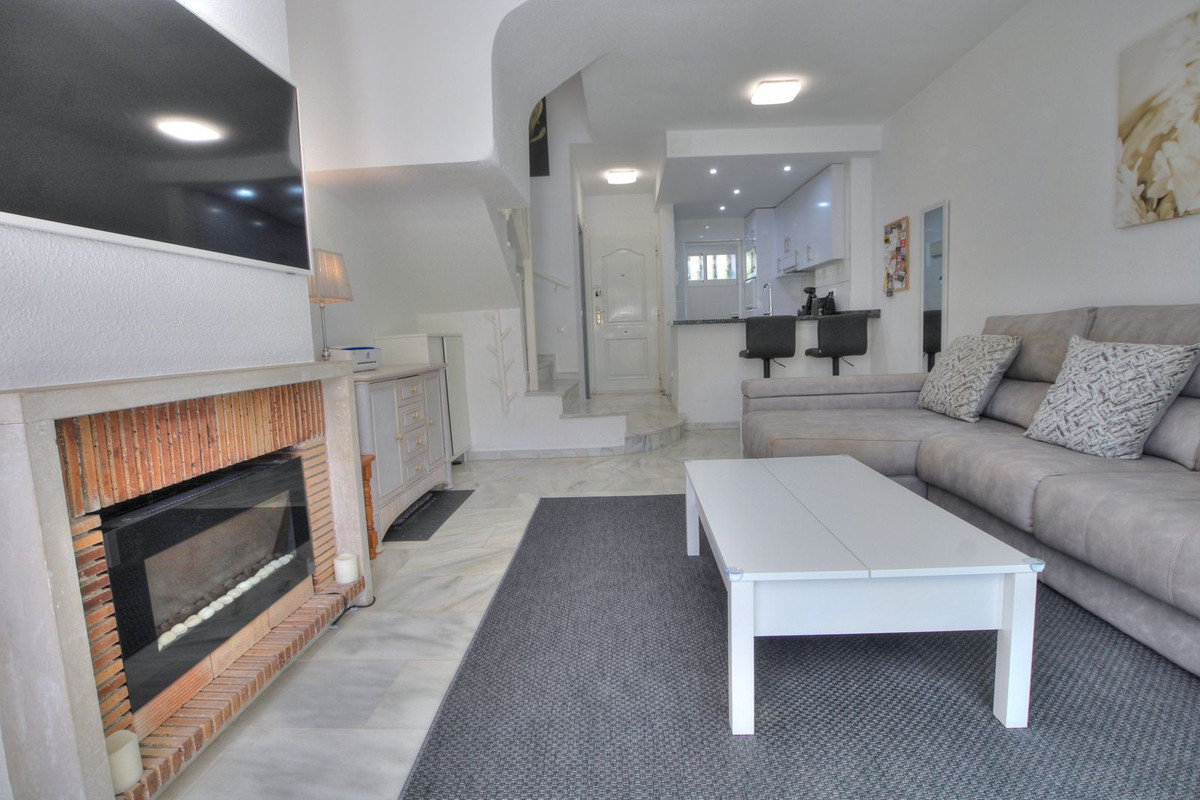 Image 21: duplex For sale, Mijas Costa, €330,000 [HFM-CL10149]