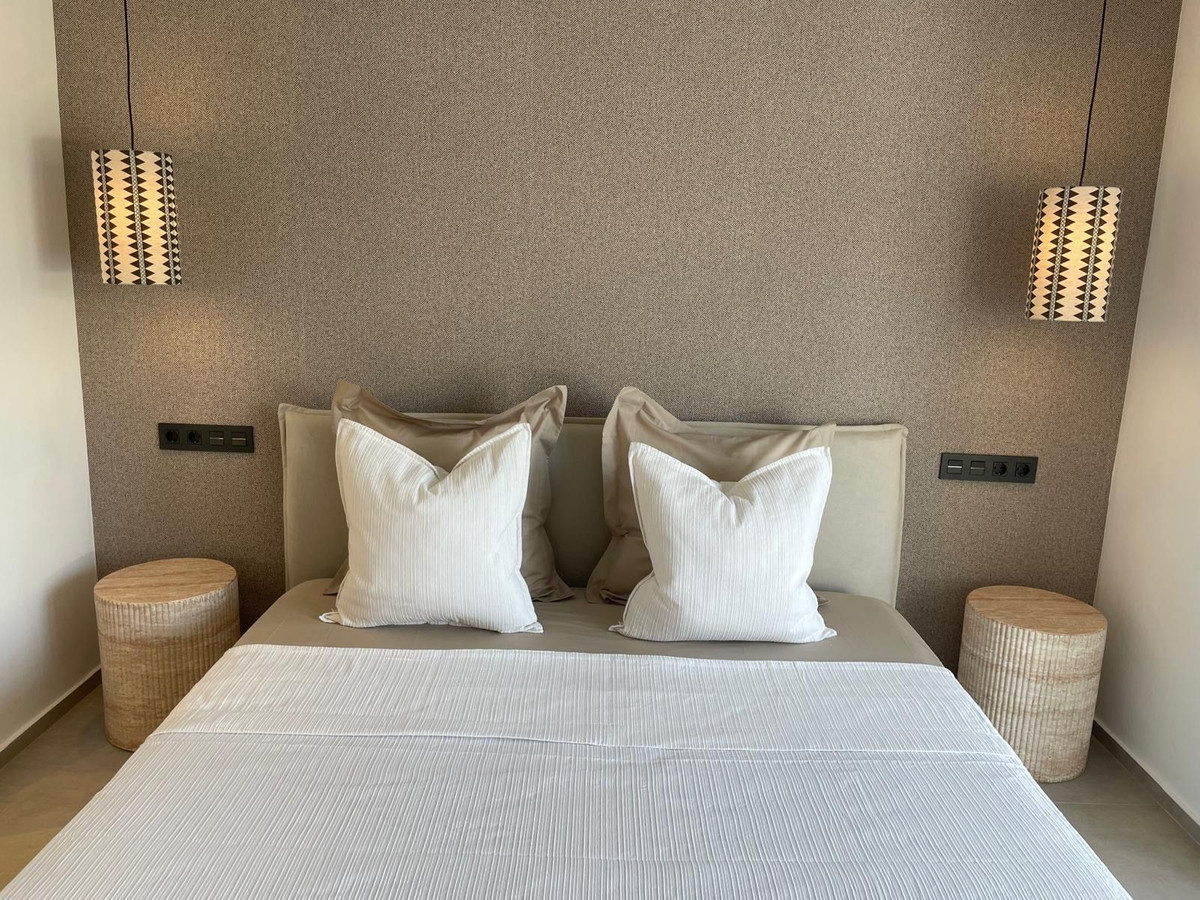 Image 26: Ático dúplex For sale, Nueva Andalucía, €820,000 [HFM-CL10148]