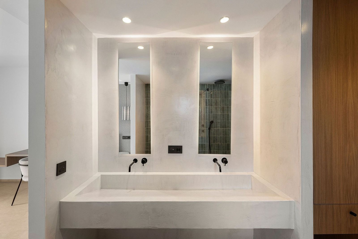 Image 26: Ático dúplex For sale, Nueva Andalucía, €820,000 [HFM-CL10148]