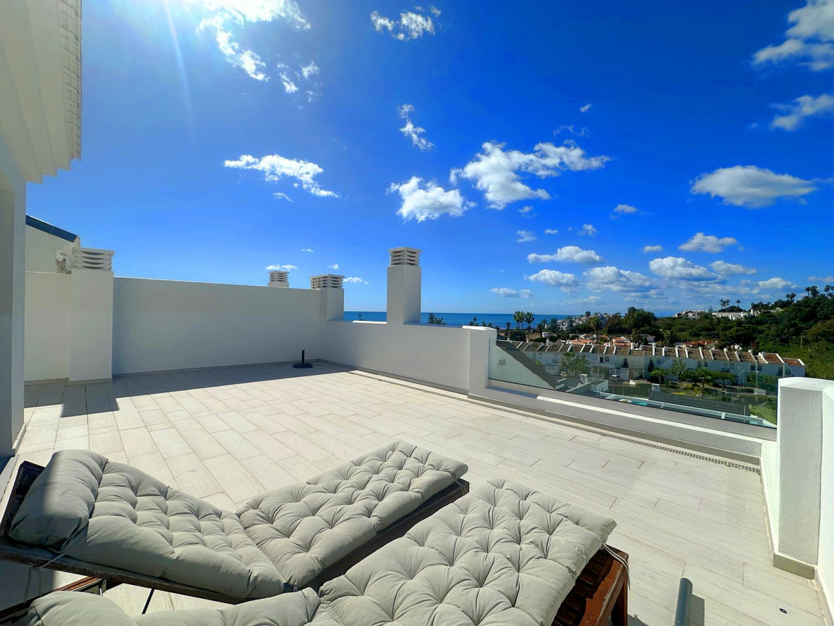 Image 31: penthouse duplex For sale, Estepona, €735,000 [HFM-CL10147]