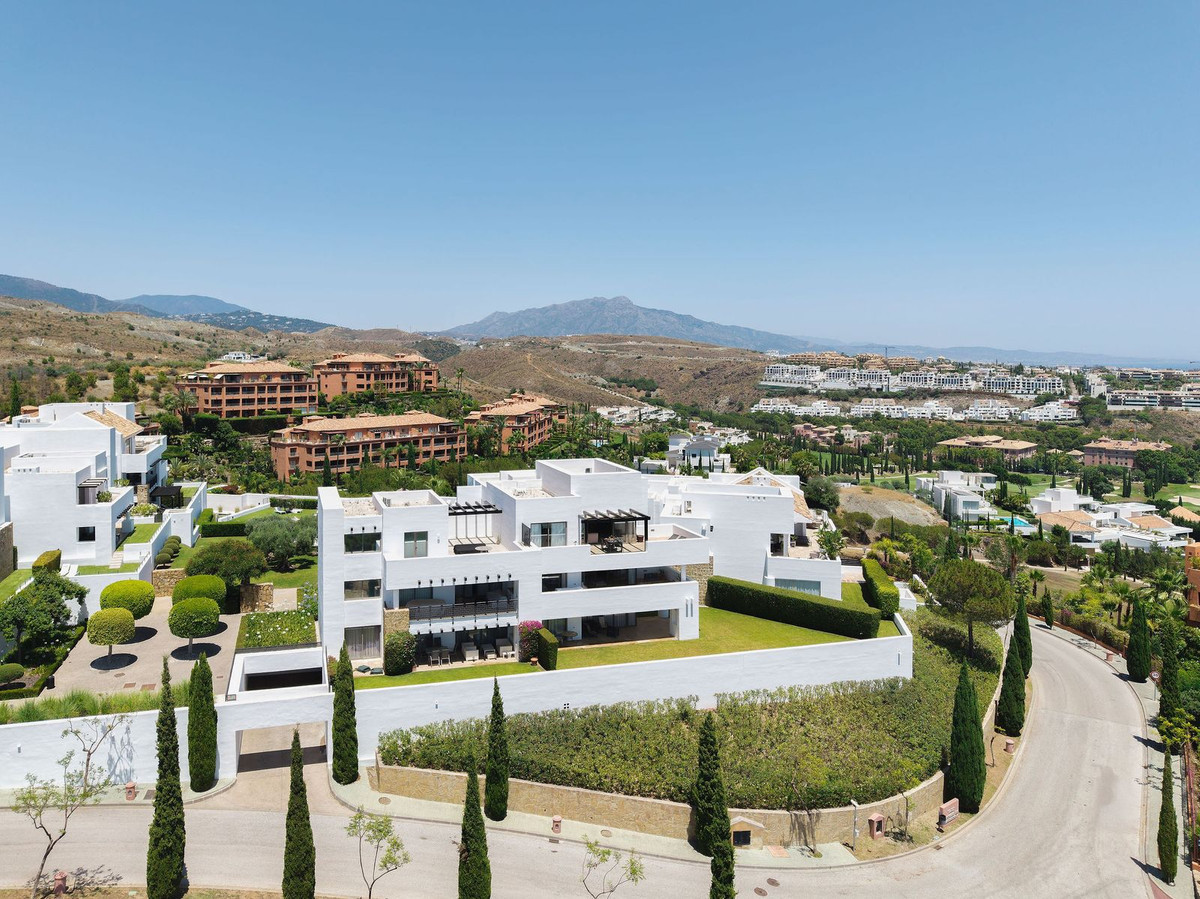 Image 19: penthouse For sale, Benahavís, €755,000 [HFM-CL10146]