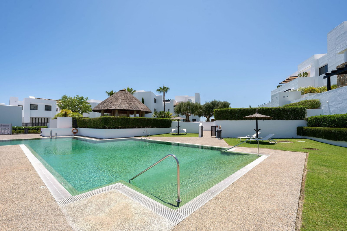 Image 19: penthouse For sale, Benahavís, €755,000 [HFM-CL10146]