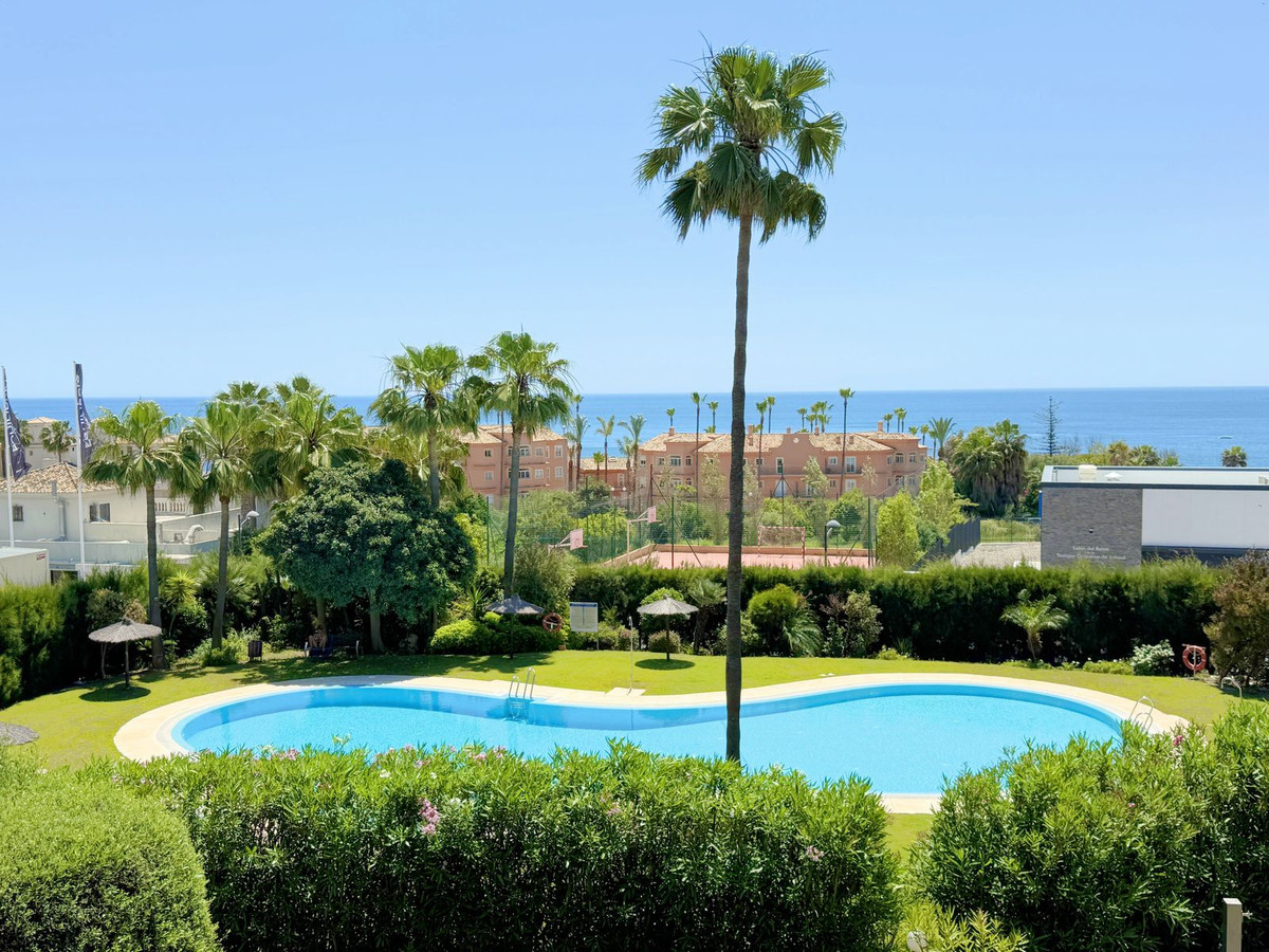 Image 26: квартира For sale, Estepona, €397,000 [HFM-CL10150]