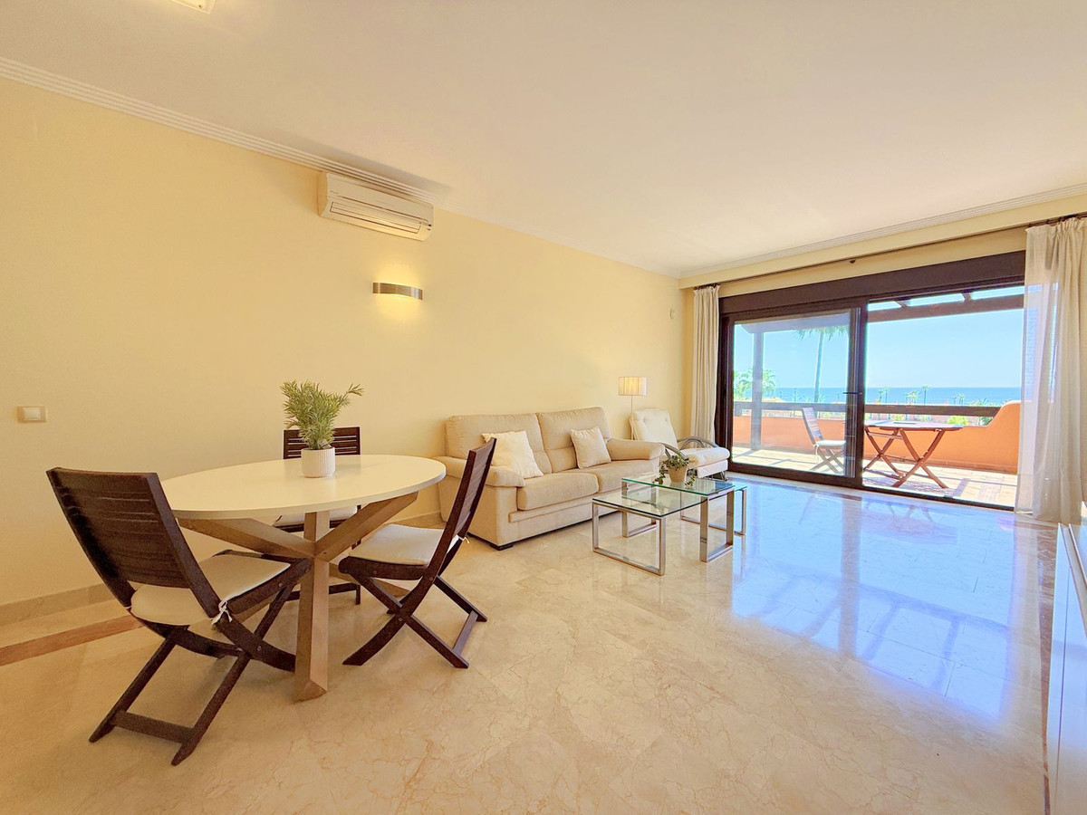 Image 26: квартира For sale, Estepona, €397,000 [HFM-CL10150]