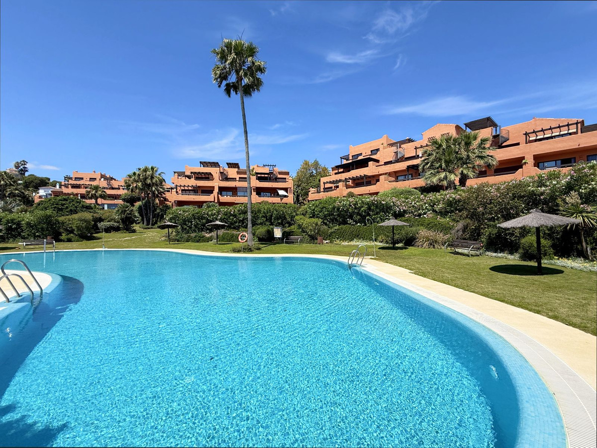 Image 26: квартира For sale, Estepona, €397,000 [HFM-CL10150]