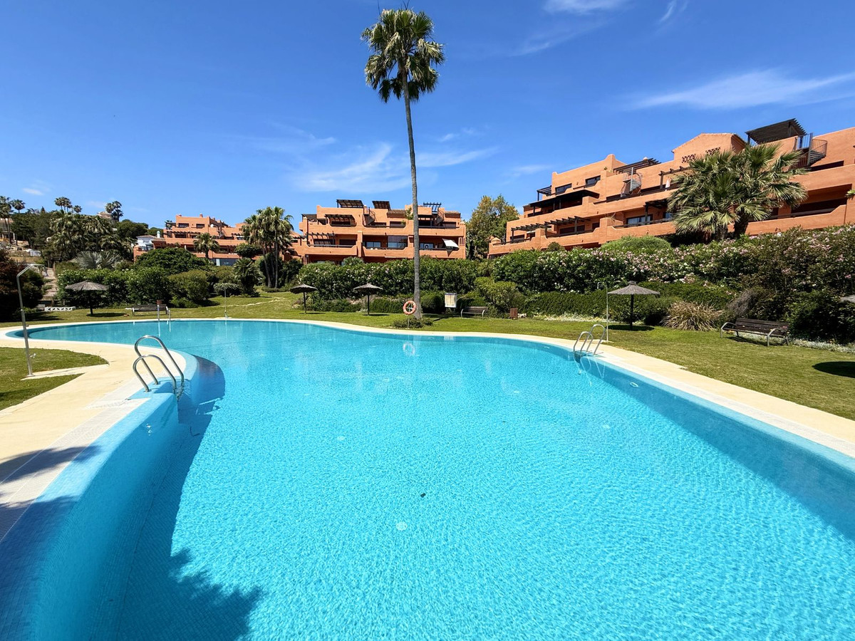 Image 26: квартира For sale, Estepona, €397,000 [HFM-CL10150]