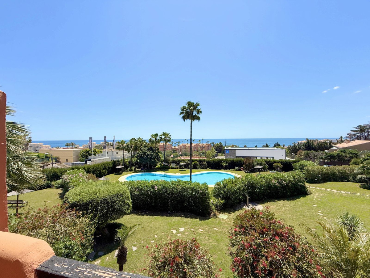 Image 26: квартира For sale, Estepona, €397,000 [HFM-CL10150]