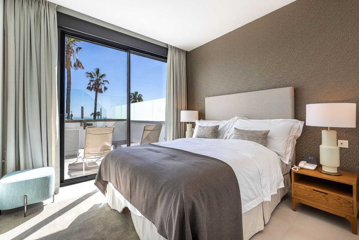 Image 32: ground floor apartment For sale, Mijas Costa, €695,000 [HFM-CL10141]