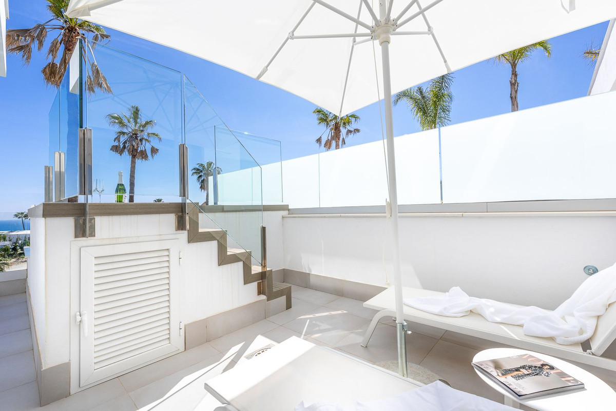 Image 32: ground floor apartment For sale, Mijas Costa, €695,000 [HFM-CL10141]