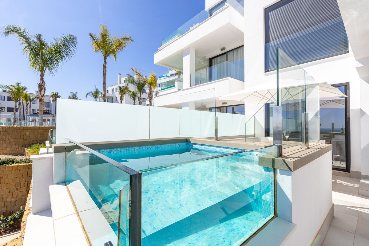 Image 32: ground floor apartment For sale, Mijas Costa, €695,000 [HFM-CL10141]