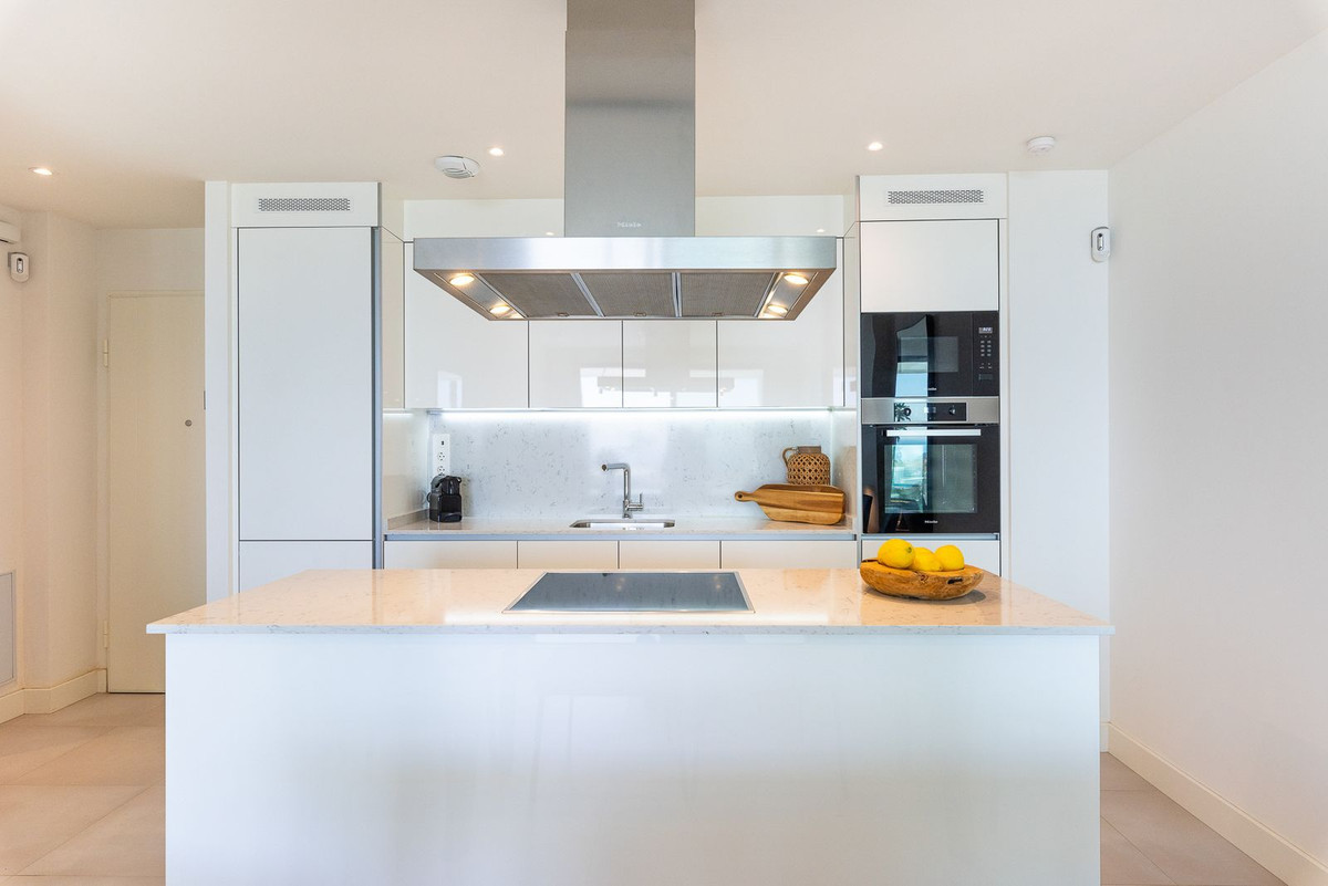 Image 32: ground floor apartment For sale, Mijas Costa, €695,000 [HFM-CL10141]