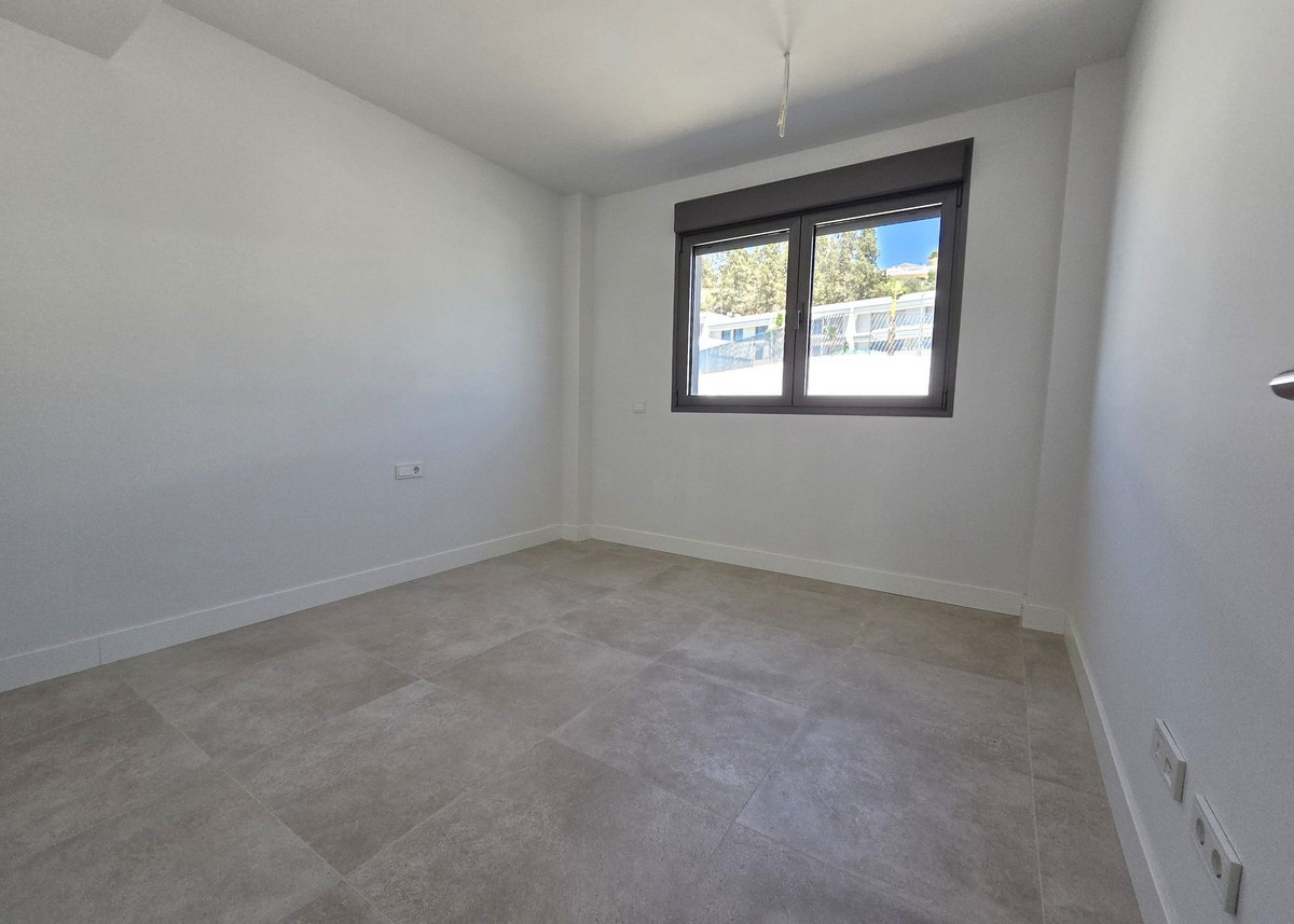 Image 31: semi-detached house For sale, Mijas Costa, €695,000 [HFM-CL10139]