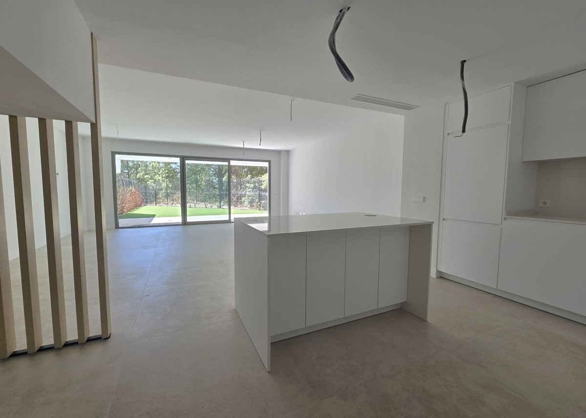 Image 31: semi-detached house For sale, Mijas Costa, €695,000 [HFM-CL10139]