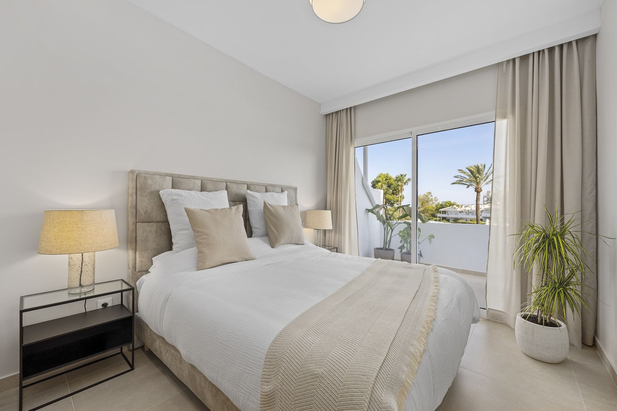 Image 27: Ático dúplex For sale, Nueva Andalucía, €690,000 [HFM-CL10138]