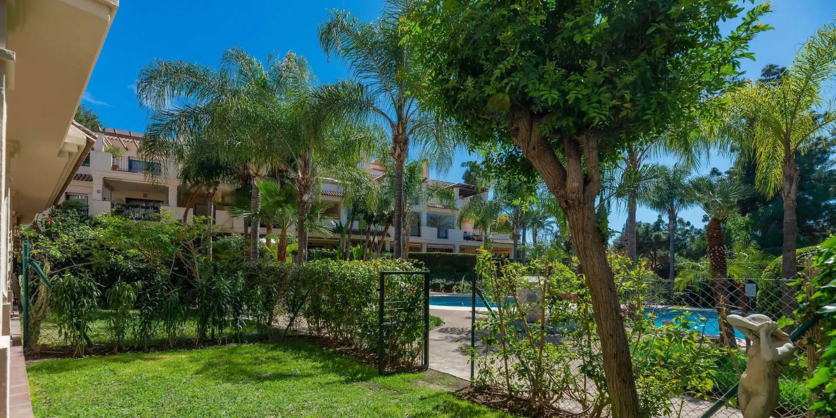 Image 25: ground floor apartment For sale, Marbella, €695,000 [HFM-CL10137]