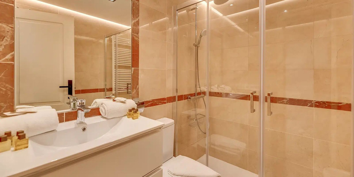 Image 25: ground floor apartment For sale, Marbella, €695,000 [HFM-CL10137]