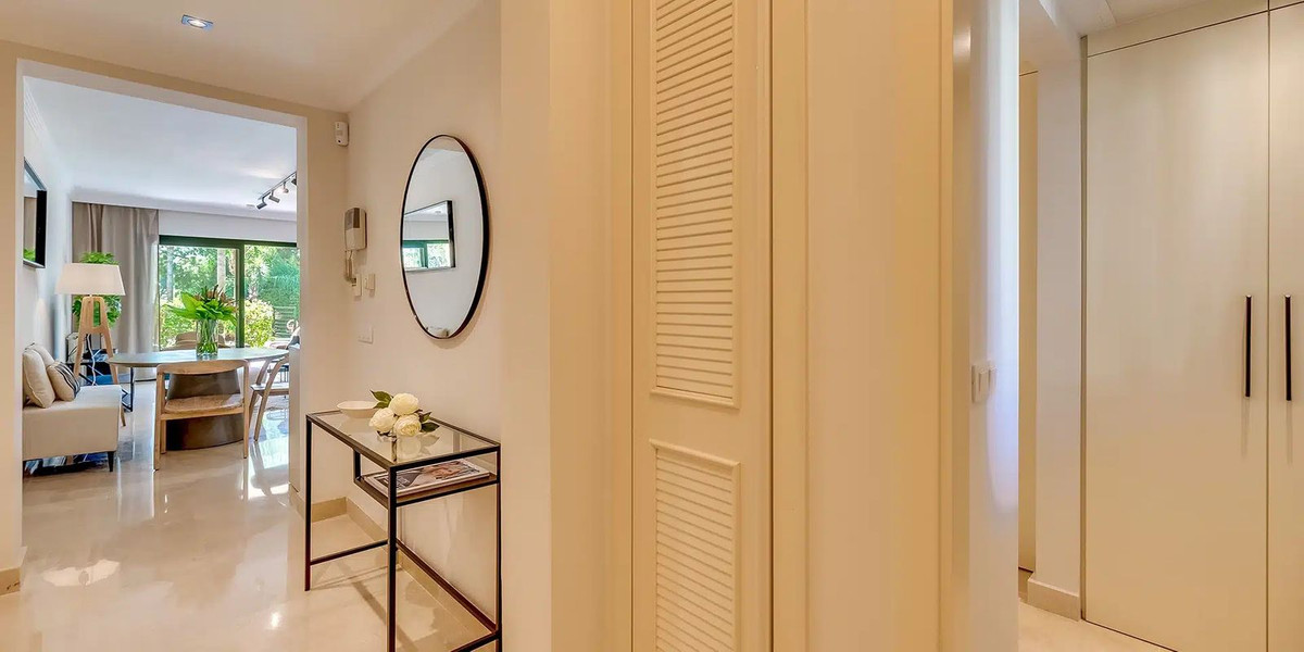 Image 25: ground floor apartment For sale, Marbella, €695,000 [HFM-CL10137]