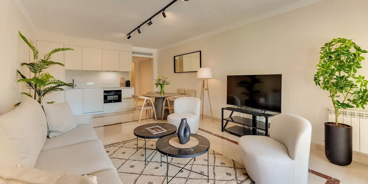 Image 25: ground floor apartment For sale, Marbella, €695,000 [HFM-CL10137]