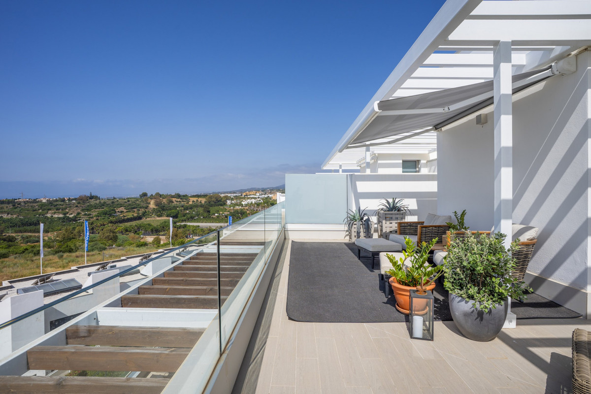 Image 26: penthouse duplex For sale, Estepona, €695,000 [HFM-CL10136]