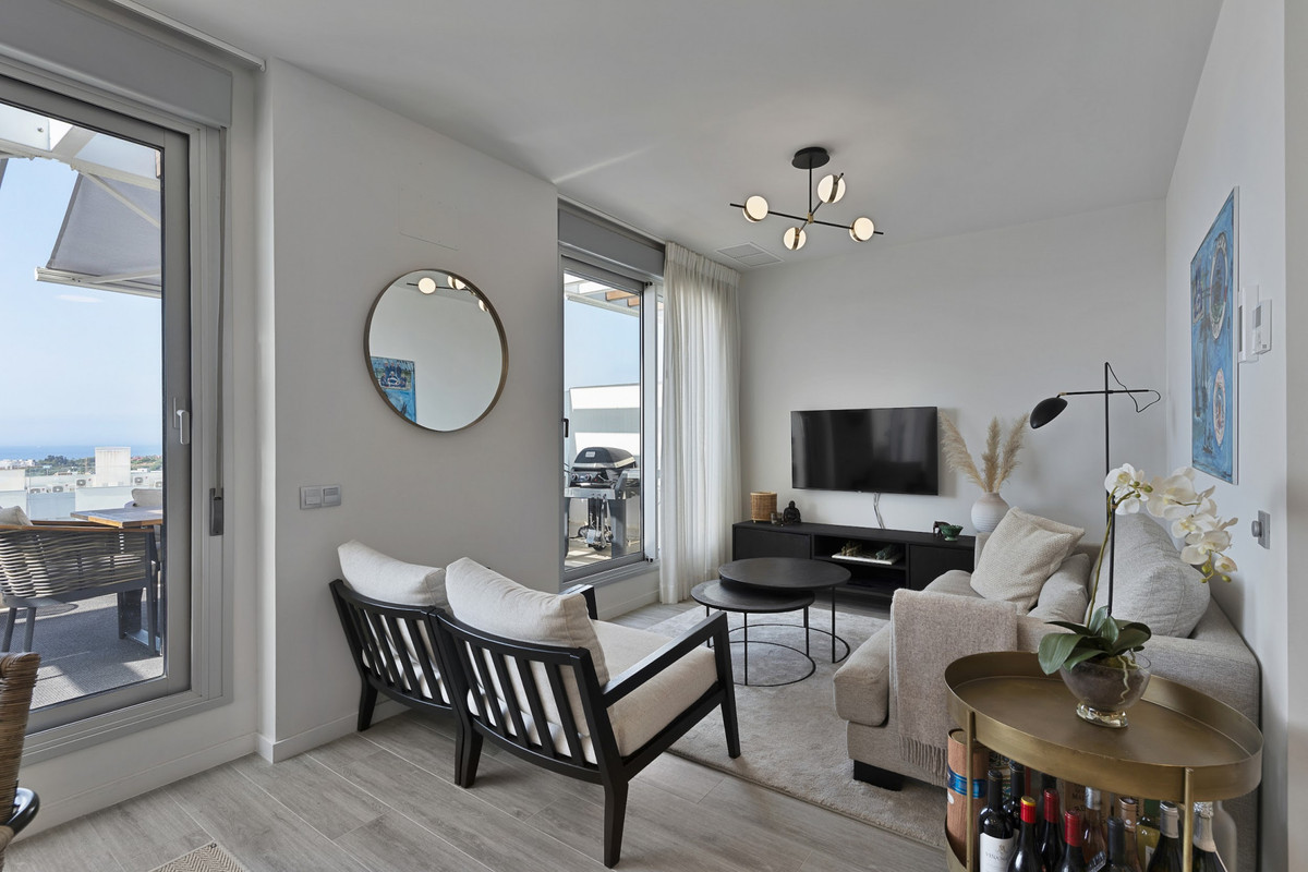 Image 26: penthouse duplex For sale, Estepona, €695,000 [HFM-CL10136]