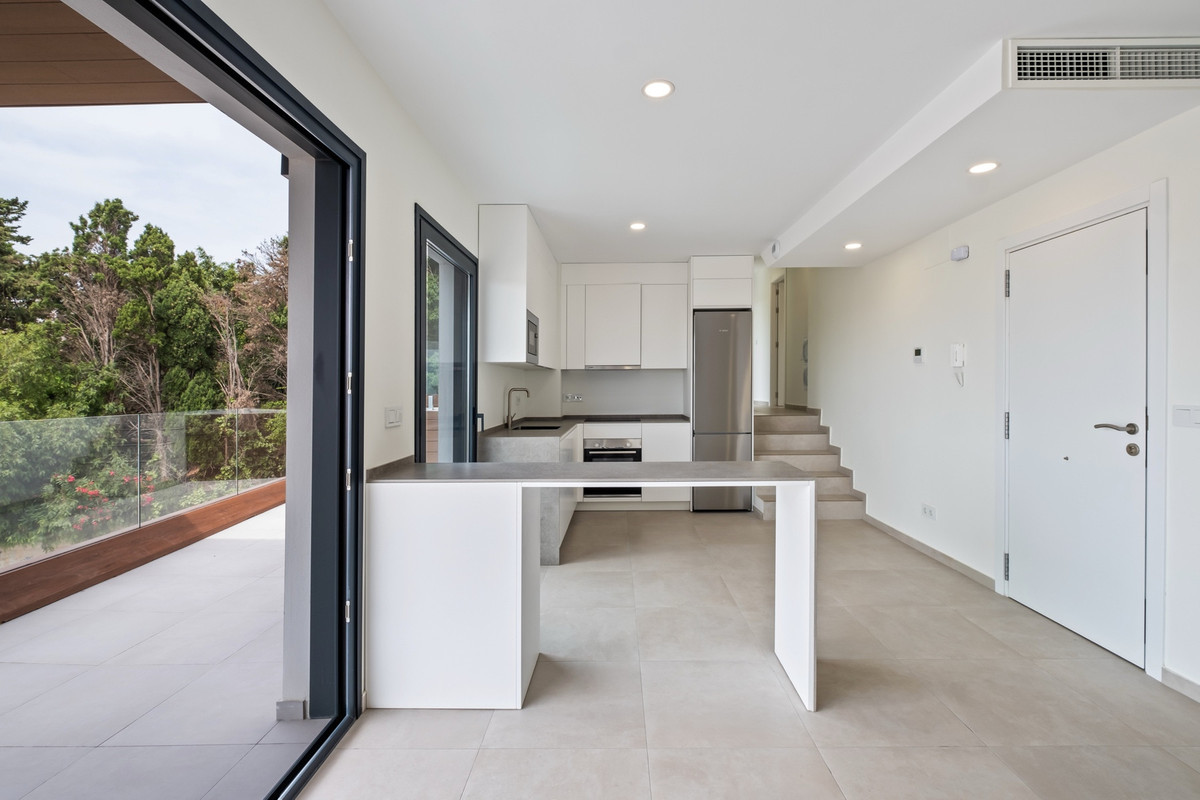 Image 30: apartment For sale, Torremolinos, €590,000 [HFM-CL10134]