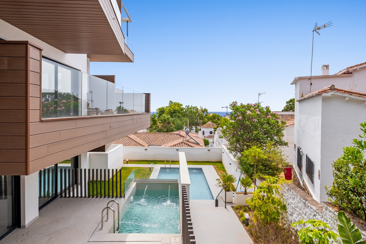 Image 30: apartment For sale, Torremolinos, €590,000 [HFM-CL10134]