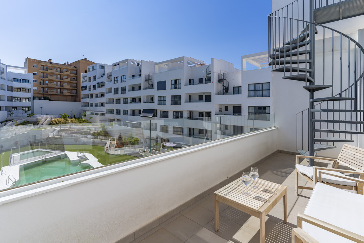 Image 21: penthouse duplex For sale, Estepona, €560,000 [HFM-CL10132]
