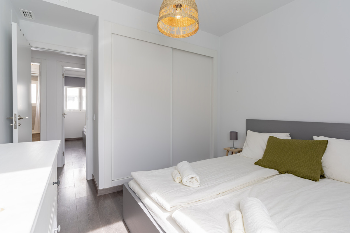 Image 21: penthouse duplex For sale, Estepona, €560,000 [HFM-CL10132]