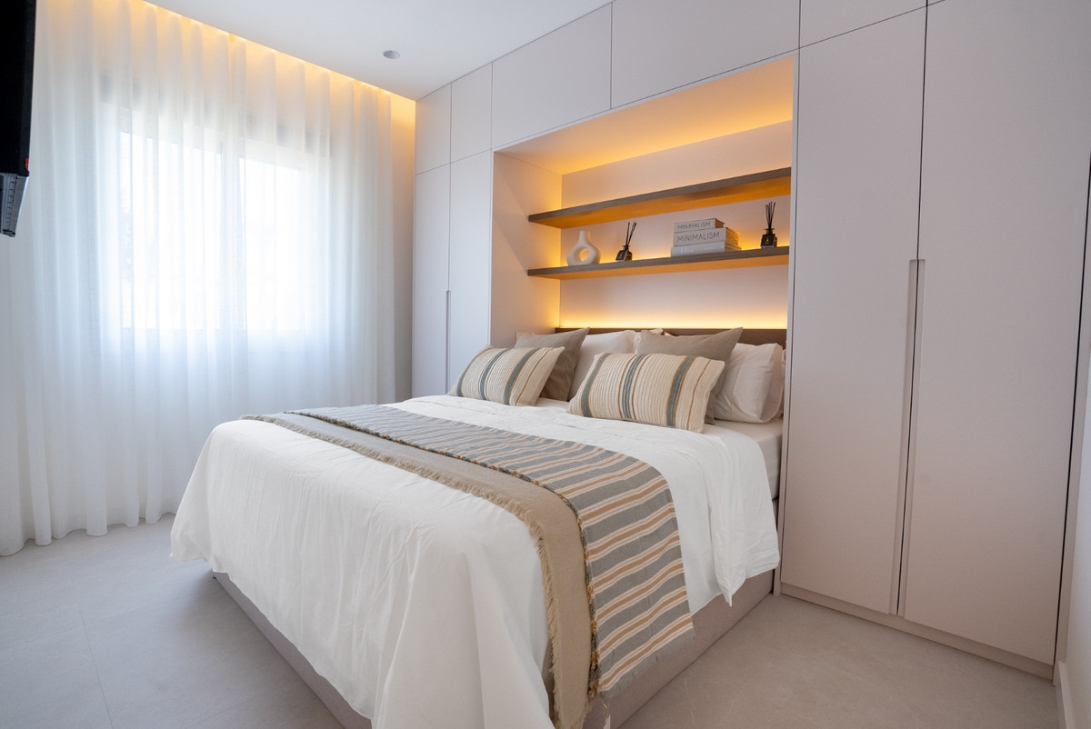 Image 27: penthouse duplex For sale, Nueva Andalucía, €875,000 [HFM-CL10161]