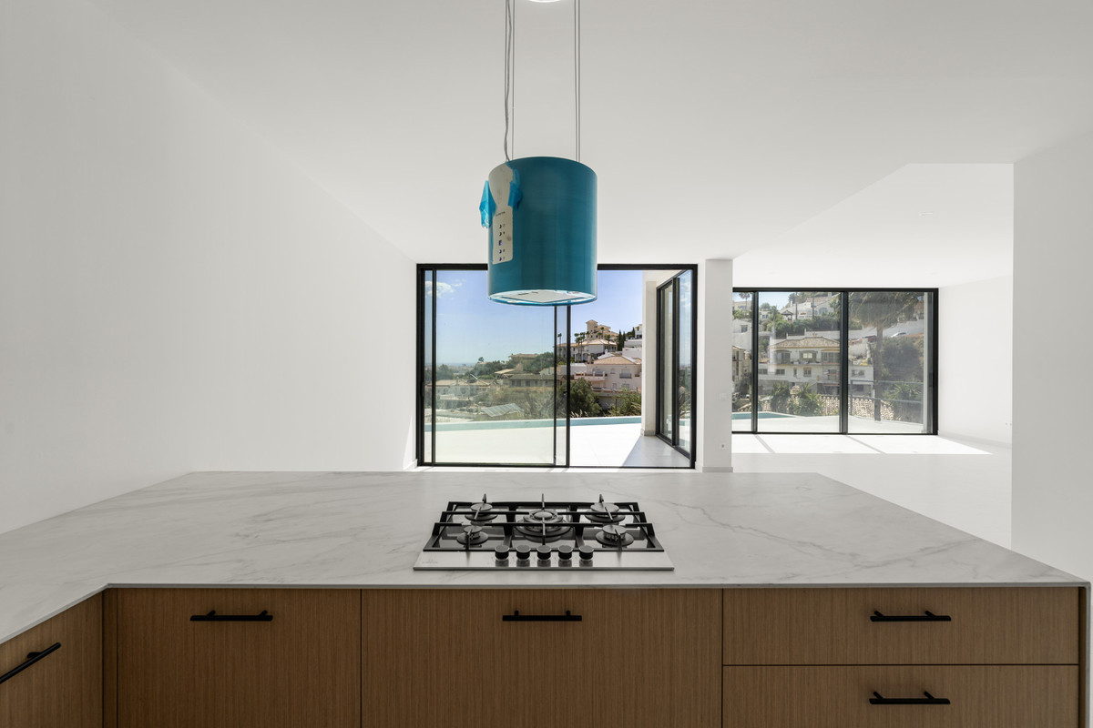 Image 30: detached villa For sale, Mijas Costa, €995,000 [HFM-CL10162]