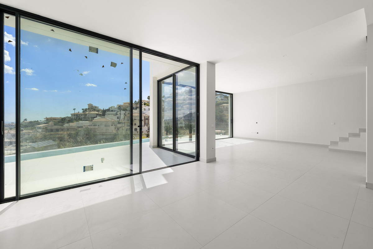 Image 30: detached villa For sale, Mijas Costa, €995,000 [HFM-CL10162]