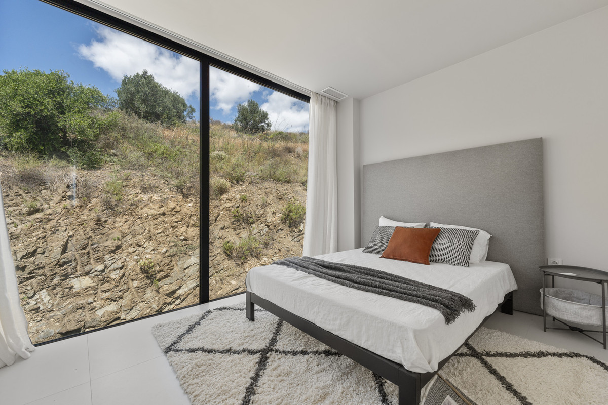 Image 30: detached villa For sale, Mijas Costa, €995,000 [HFM-CL10162]