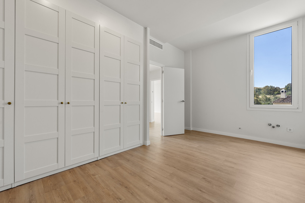 Image 30: detached villa For sale, Mijas Costa, €995,000 [HFM-CL10162]