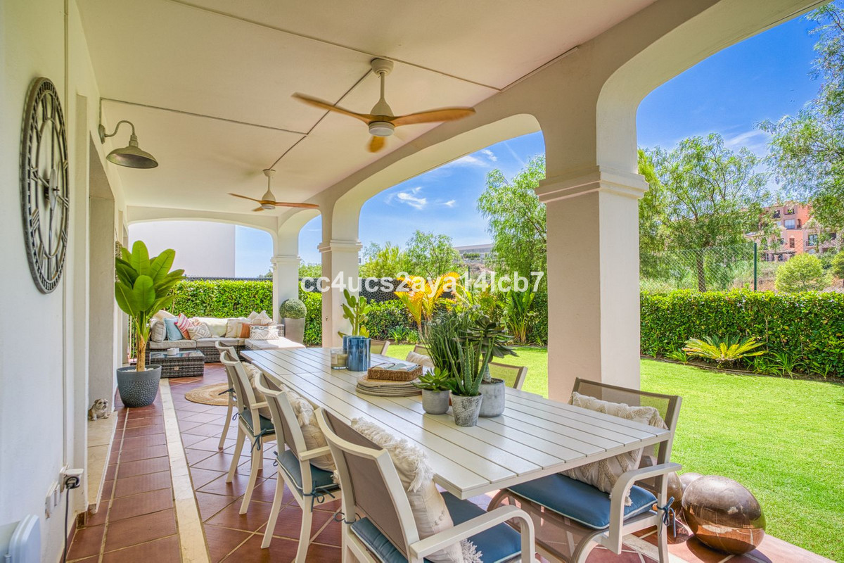 Image 40: detached villa For sale, Estepona, €970,000 [HFM-CL10163]