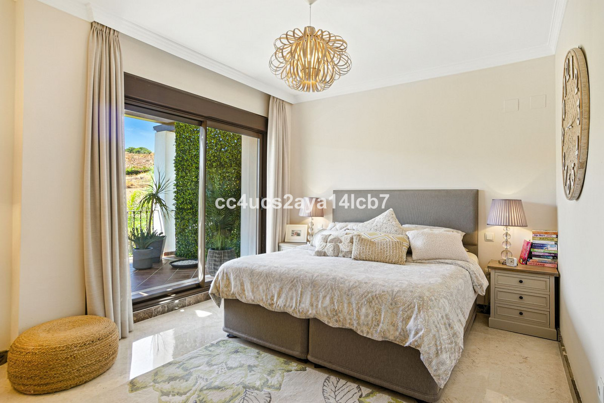 Image 40: detached villa For sale, Estepona, €970,000 [HFM-CL10163]