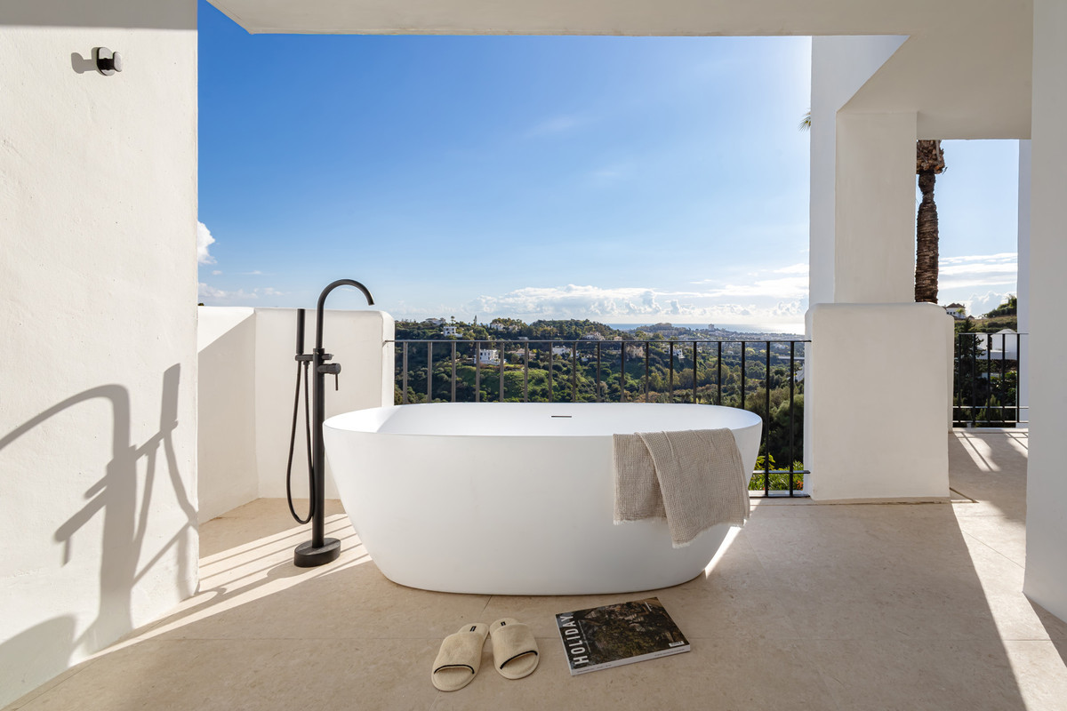 Image 28: apartment For sale, Benahavís, €950,000 [HFM-CL10164]